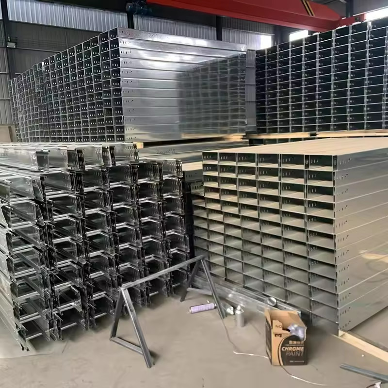 Silver Steel Ladder Cable Trays With Bends Tees Crosses Reducers