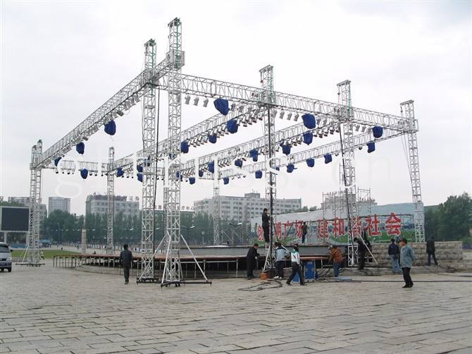 DJ Trade Exhibition Booth Aluminum Lighting Truss Steel Structure