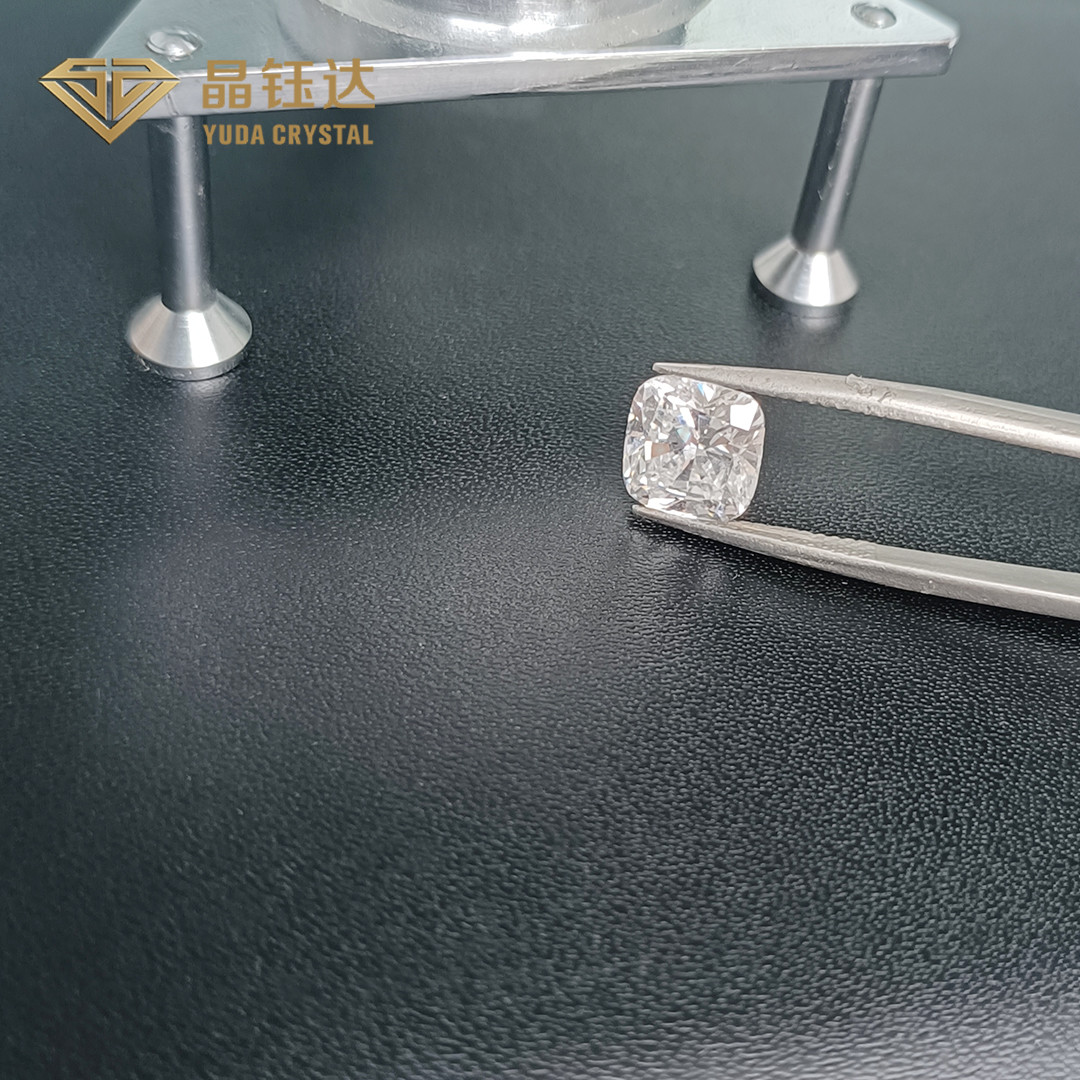 7.0ct 8.0ct CVD Lab Grown Diamonds Rectangular GHI Color For Oval Diamonds