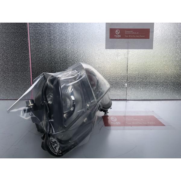 Automotive Right Front Headlight Left Xenon Headlamp 2128200939 For Benz E Class