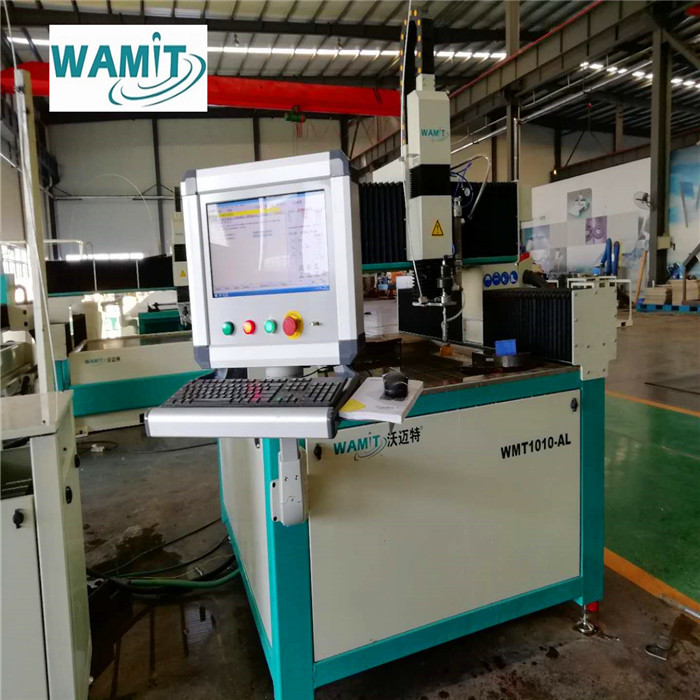 1000*1000mm AC 5 Axis Water Jet Cutter