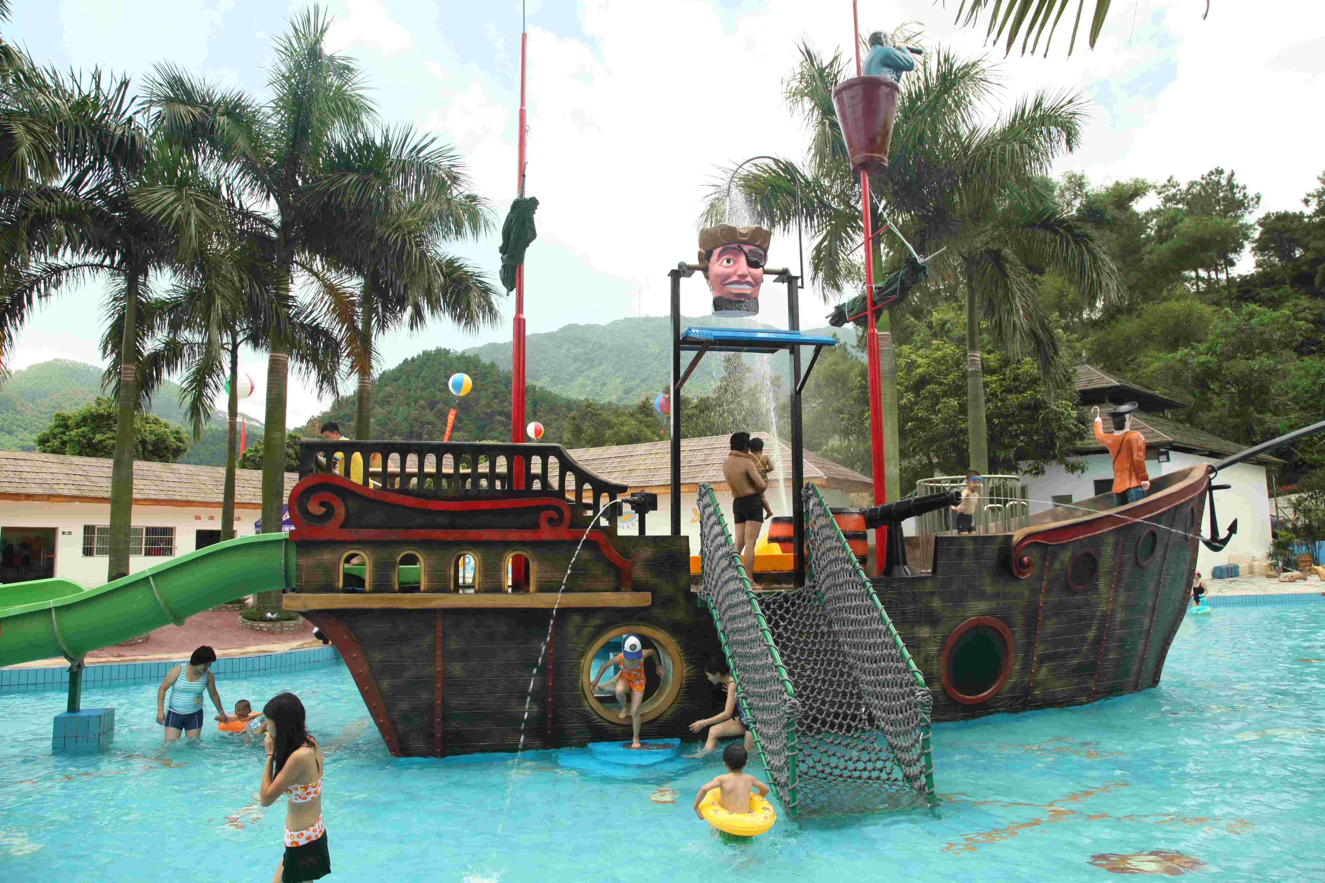 Corsair Aqua Play Water Park Equipment / Large Holiday Resort Fiberglass Pirate Ship