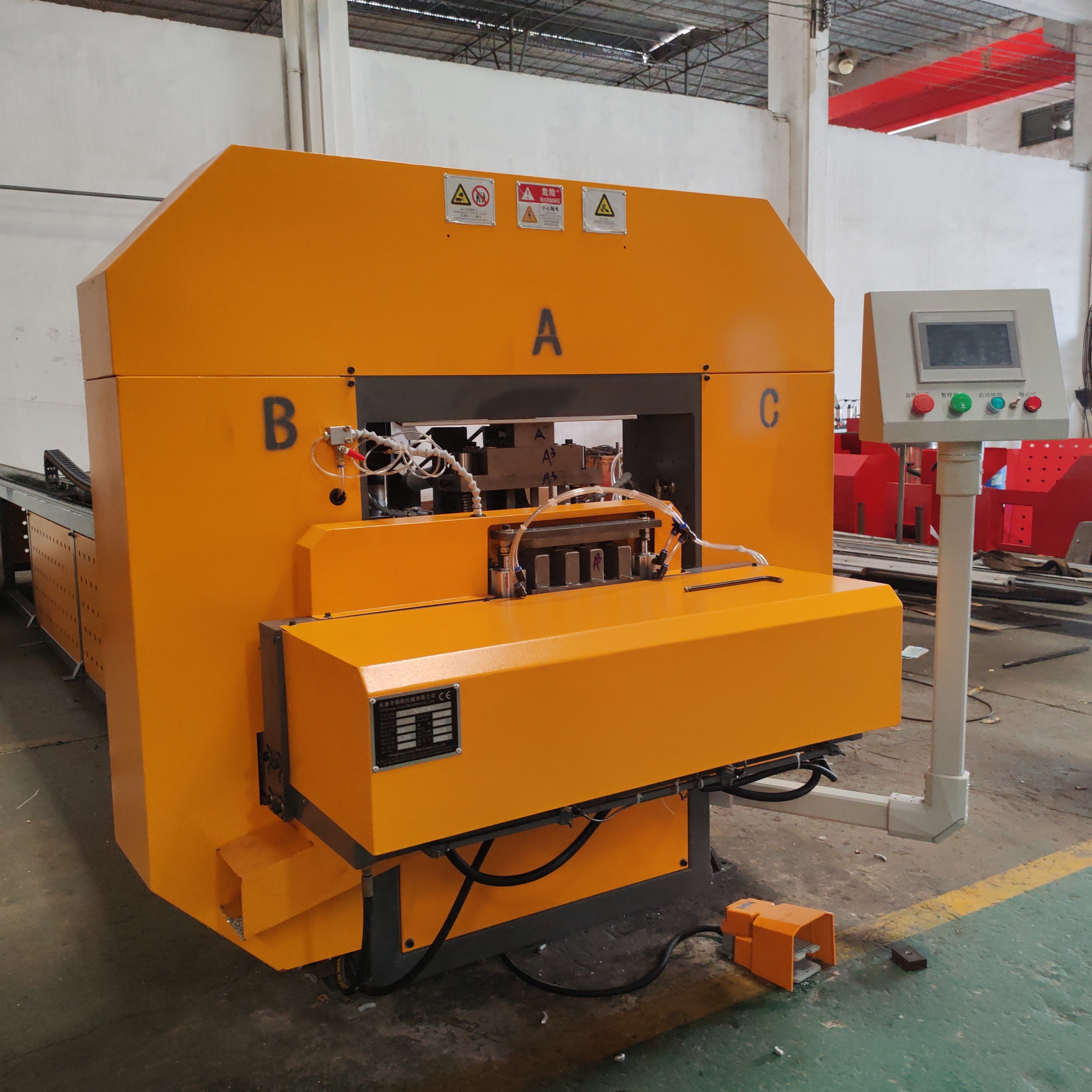 1000kN Angle Steel CNC Punching And Shearing Machine