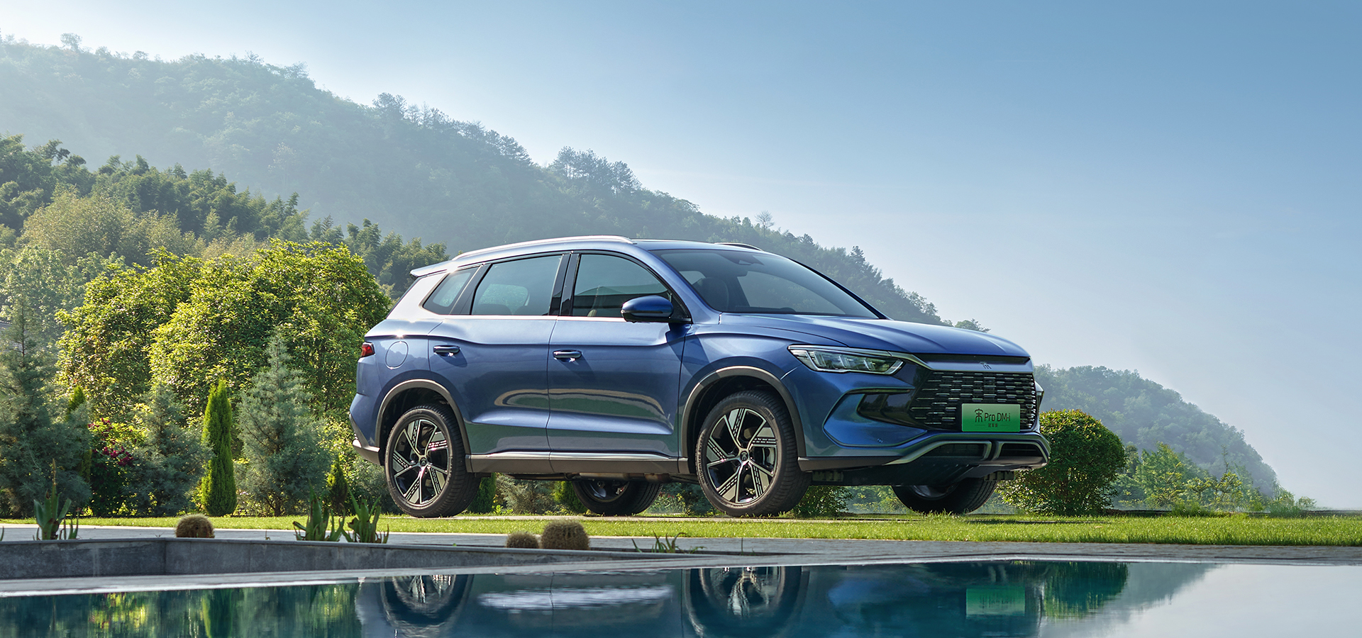 Deposit Byd Song Plus Dmi 2023 Plug-In Hybrid Car 4 Wheel Energy Vehicles Luxury Electric Car For Adults With Pictures