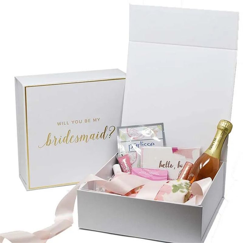High Quality Hand Made Beautiful Custom Luxury Packaging White Cardboard Magnetic Closure Gift Perfume Cosmetic Box for Bridesmaid Mother&prime;s Day Valentine&prime;s Day