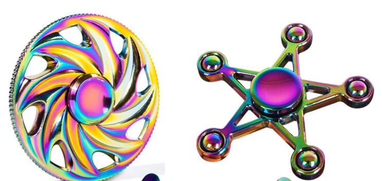 Wholesale Factory Price EDC Fidget Spinner Toy Finger Spinner Toy Ego Titanium Brass Toy Sp 1111