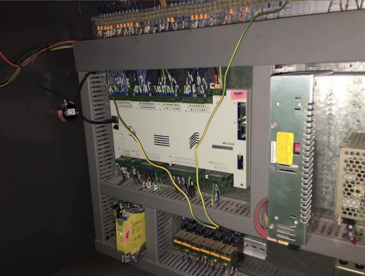 Used HongKong Donghua 260SE2 Original Servo Motor Automatic injection molding machine