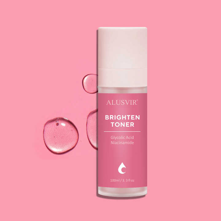 Private Label Korean Skincare Vitamin C Glycolic Acid  Face Toner Skin Care Brightening Anti-Aging Facial Toner for Black Women