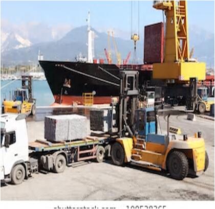 Wei Chai Engine 30 Ton 35 Ton Diesel Port Forklift Rough Tire Min Lifting Height 200MM