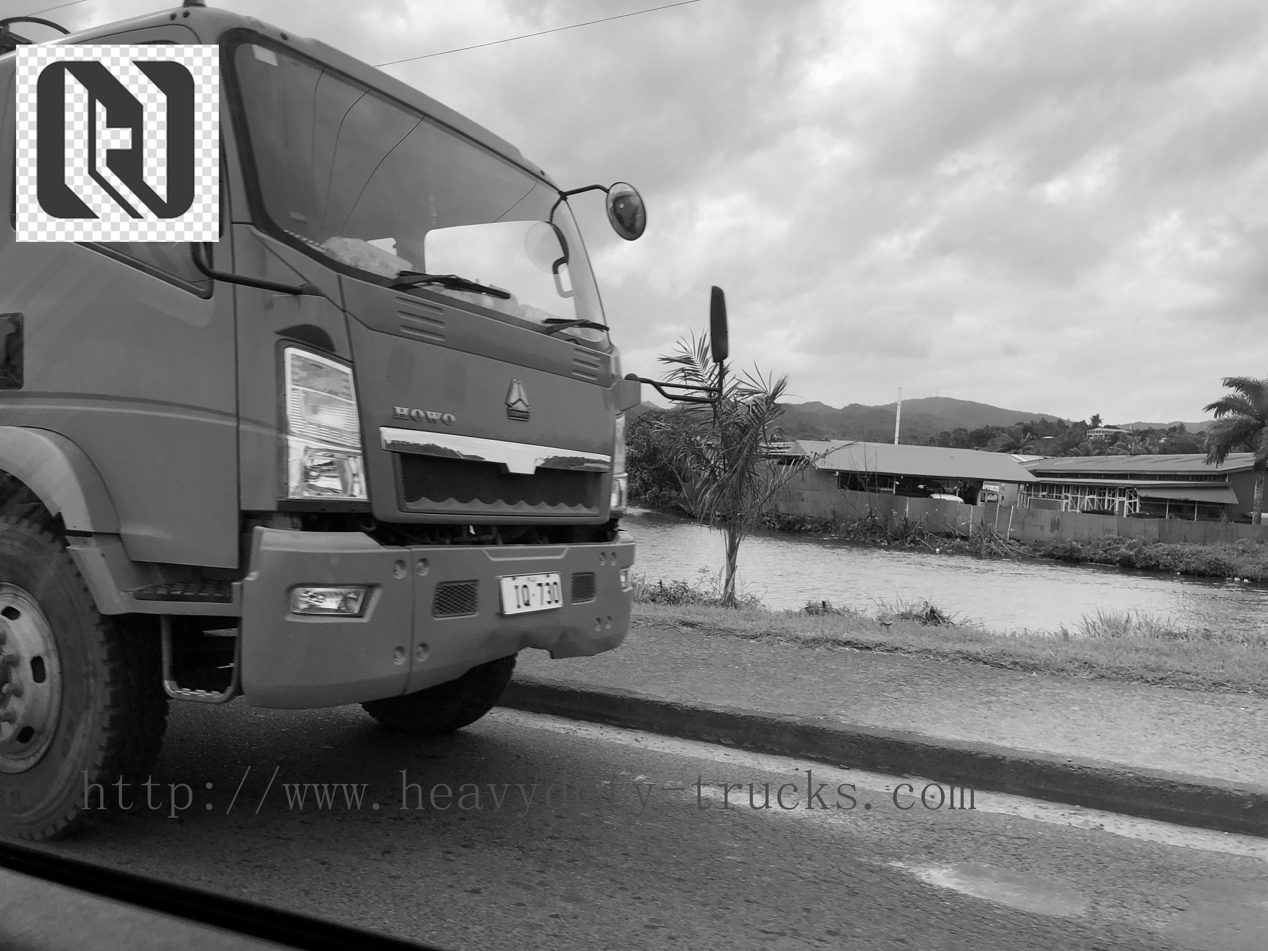 SINOTRUK Heavy Cargo Trucks HOWO 6X4 CARGO TRUCK 290HP 20ton - 40 ton Euro 2、3