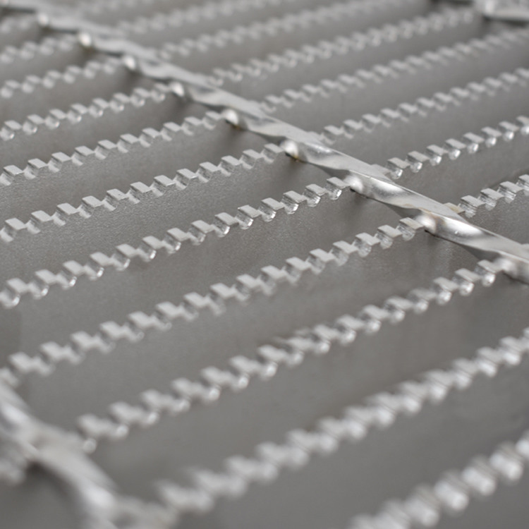 Galvanized Steel Grating Product / Galvanized Serrated Floor Steel Grating