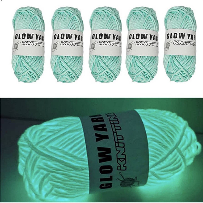 Luminous Scarf Glow Yarn Knitting Green 30 Minutes Charge Time