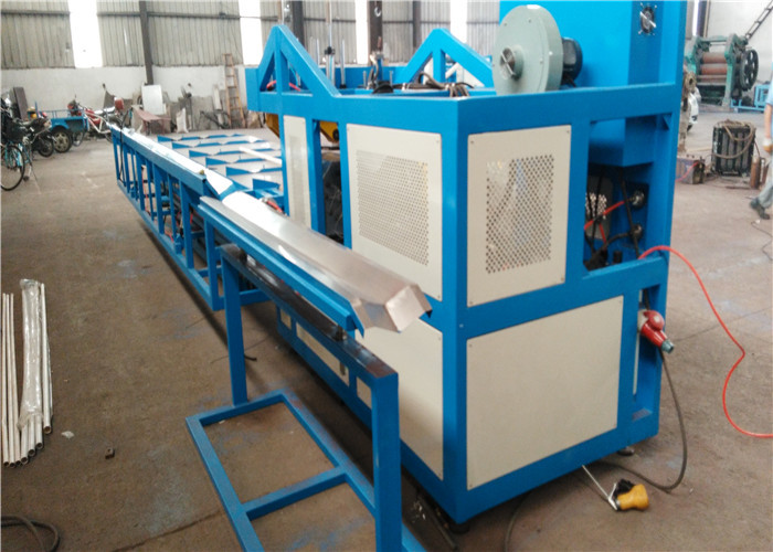 Full Automatic Pipe Expander Machine For Pvc Wasted Water / Sewage Pipe