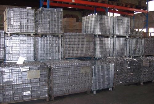Custom Size Stacking Pallet Racks , Industrial Wire Containers For Bulk Materials Handling