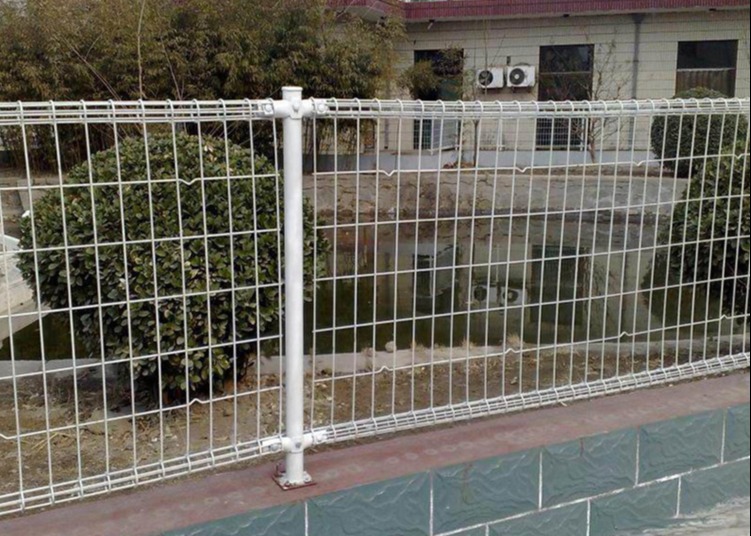 Pvc Coated 6ft Height Garden Metal Mesh Fencing Double Circle