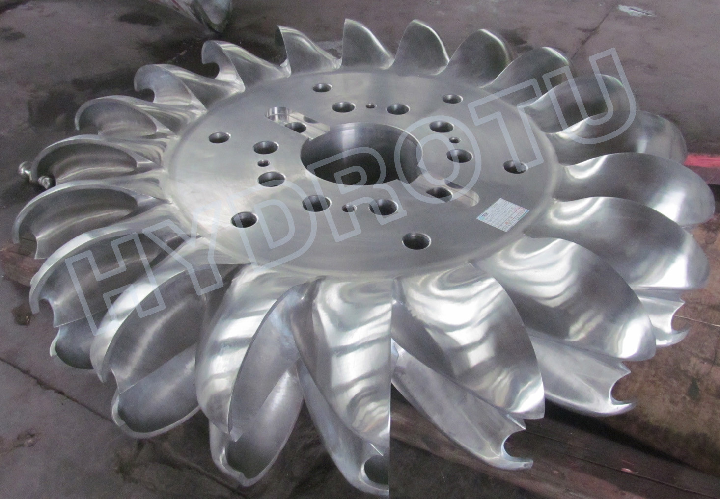 Pelton Hydro Turbine / Pelton Water Turbine With Synchronous Generator