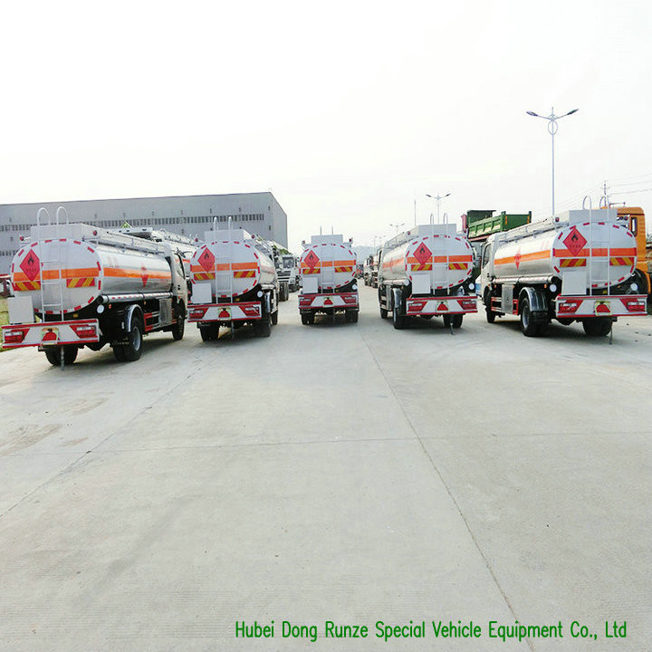 FOLRAND 3000L Mobile Fuel Transport Trucks , Propane / Gasoline Tanker Truck