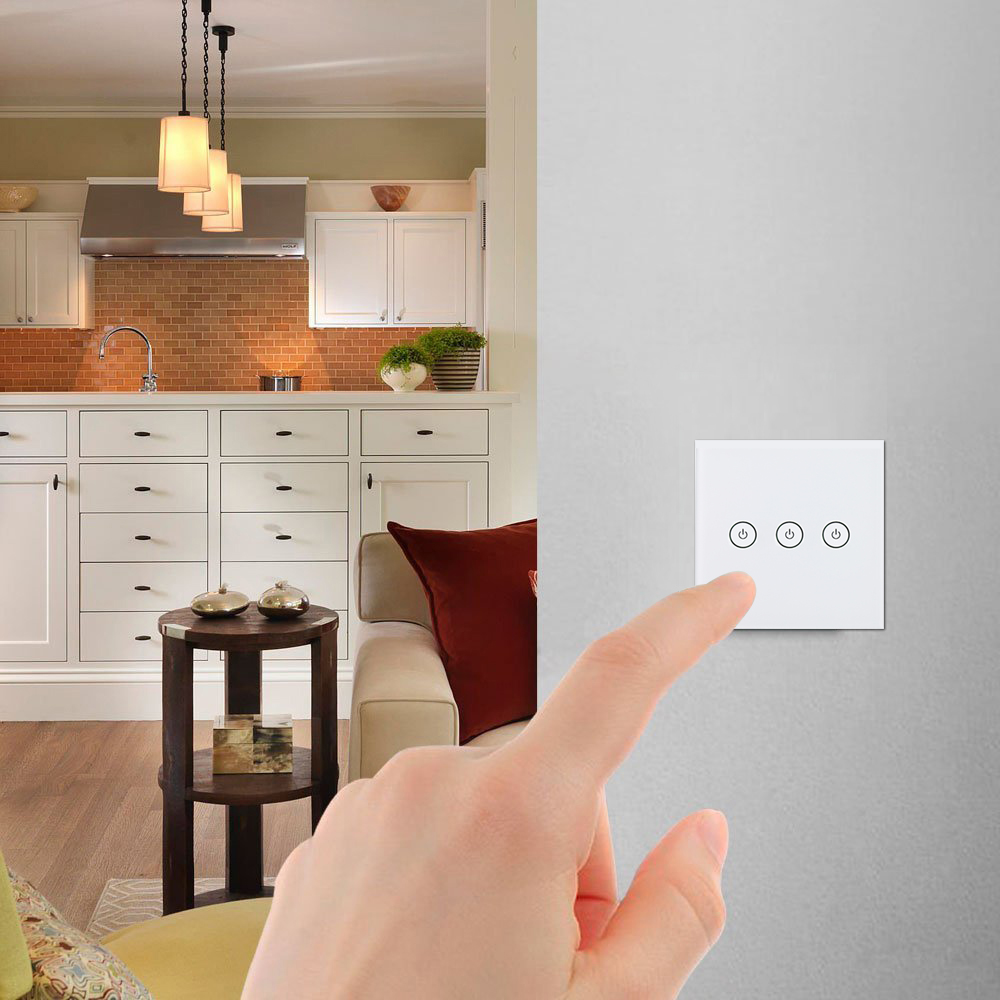3gang Standard TUYA WIFI Smart Wall Light Switch Fireproof ABS Plastic Material