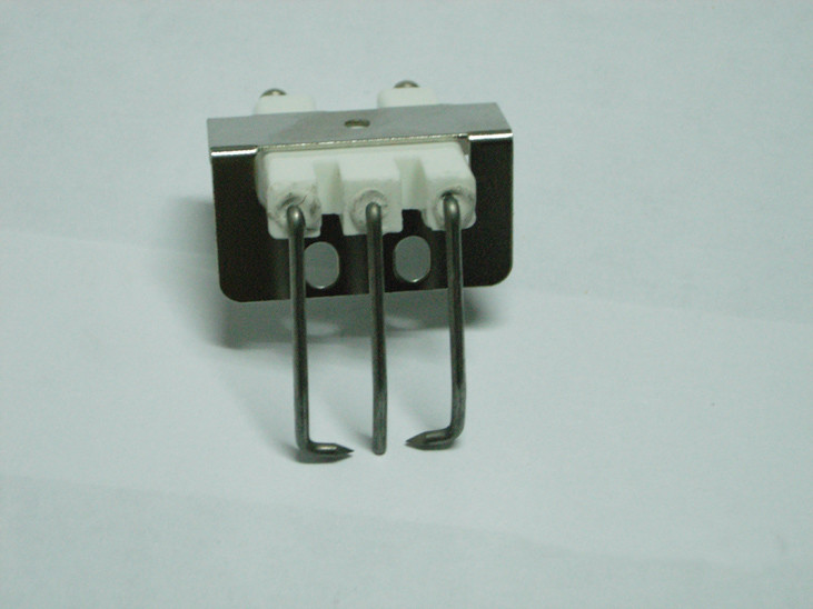 95% Alumina Ignition Pin Ceramic Ignition Electrode 3 Needles Eco friendly