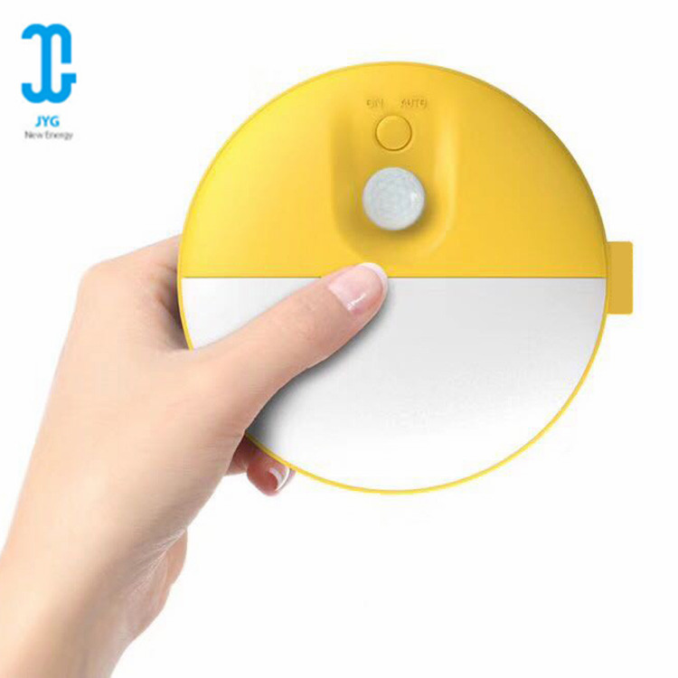 Inductive Charging Battery Powered Sensor Light IP20 Mini Easy To Carry