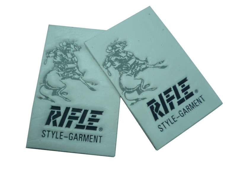White Jeans Washable Embossed Leather Patches With Customized Size and Logo