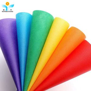 Breathable Waterproof Eco friendly 100 % Polypropylene Non Woven Fabric