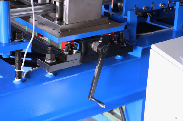 Solar Mounting Structure Solar Bracket Roll Forming Machine PLC Cabinet Control Encoder Omron