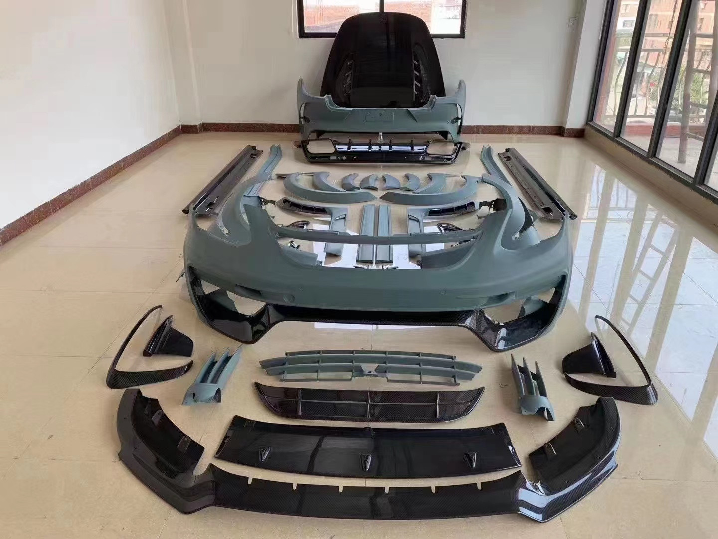 High Quality Carbon Fiber Paramela 971 Carbon Fiber Body Kit Carbon Fiber Body Kit for Porsche Paramela 971