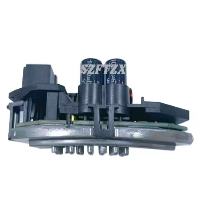 F011500082 7P0820021A Auto Blower Fan Blower Motor Control Module Resistor For Porsche