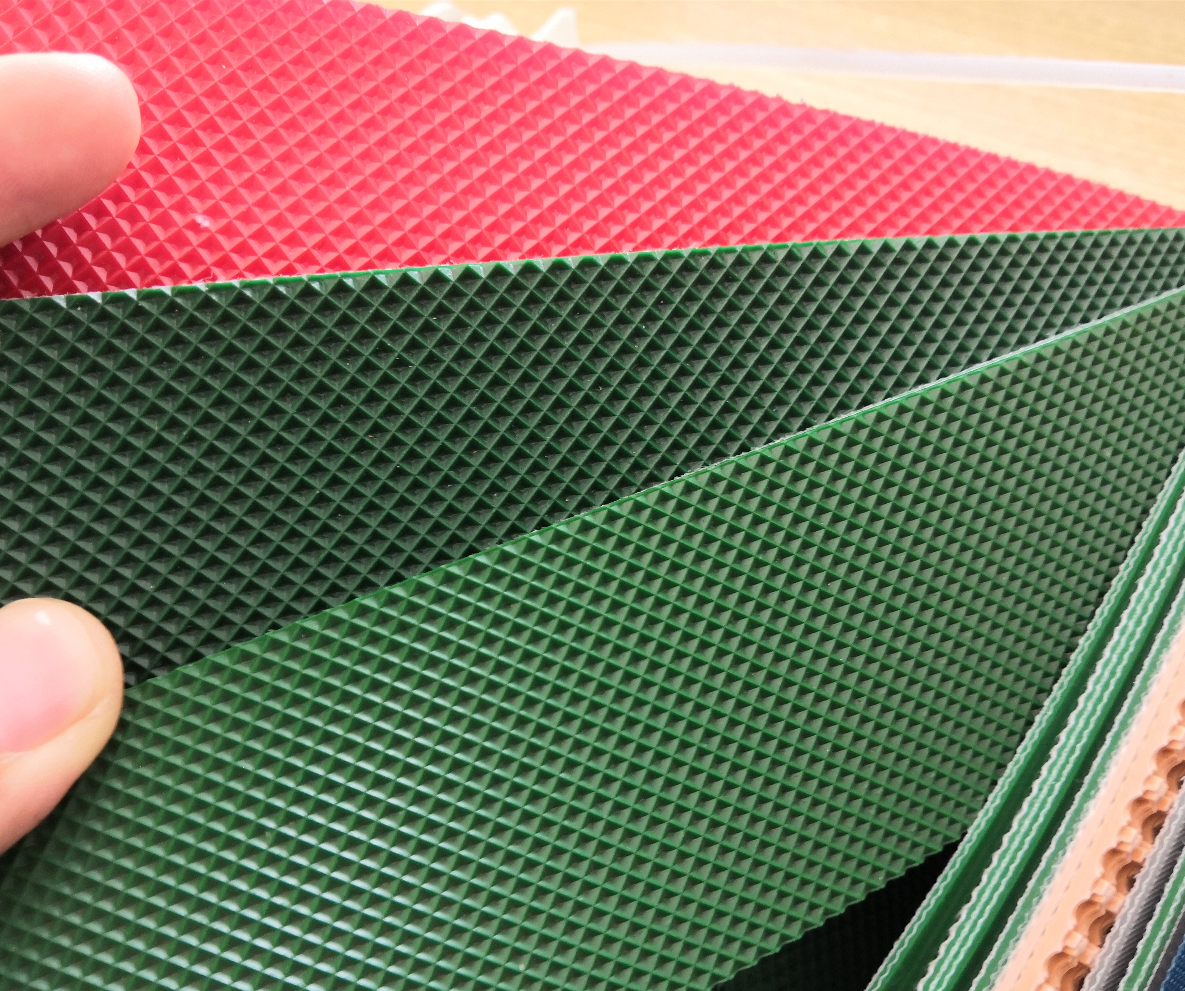 1 Ply Green Pvc Conveyor Belt Material Industrial For Tobacco Making