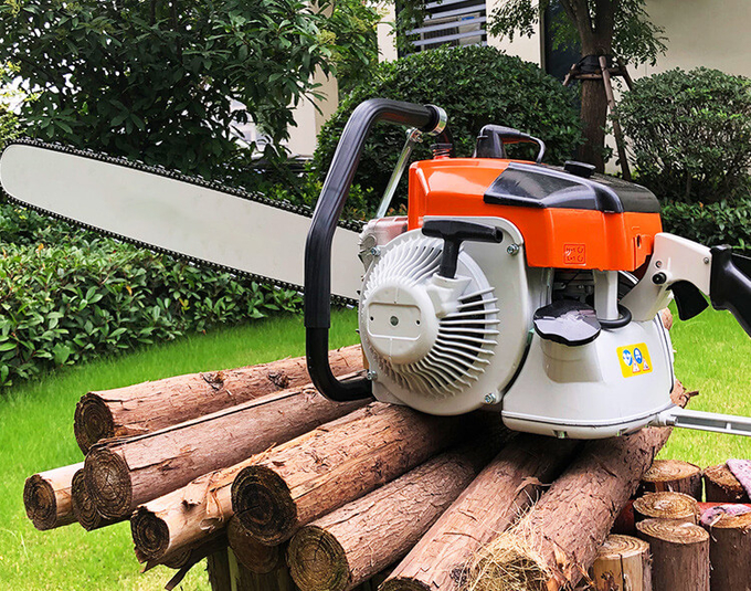 105cc 2 Stroke Chinese Chainsaw 30'' 36'' 42'' Tree Cutting Machine
