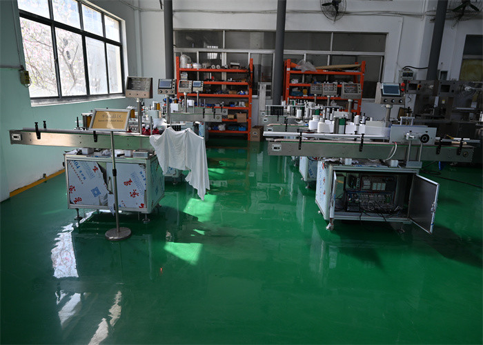 Pharma Labeling Machine for rounds bottles, vertical self-adhesive labeling with PLC