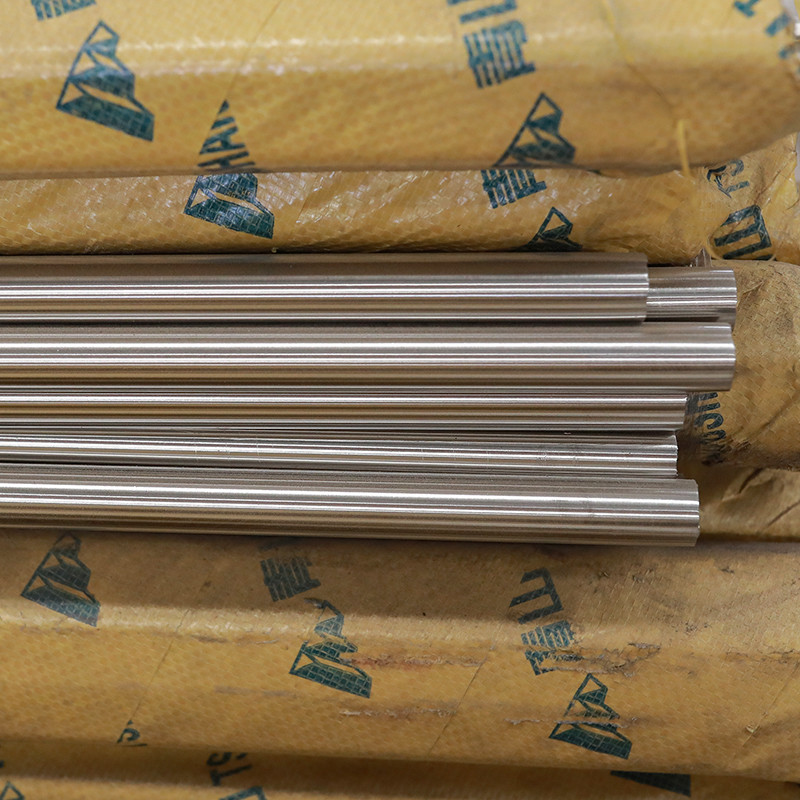2205 A182 Bright Stainless Steel Round Bar F51 S31803