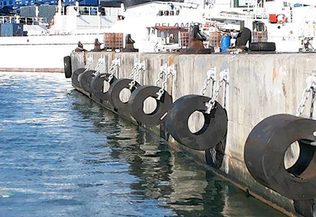 Trelleborg Shibata Cylindrical Marine Fenders 600x1200 For Boat Dock Bumper