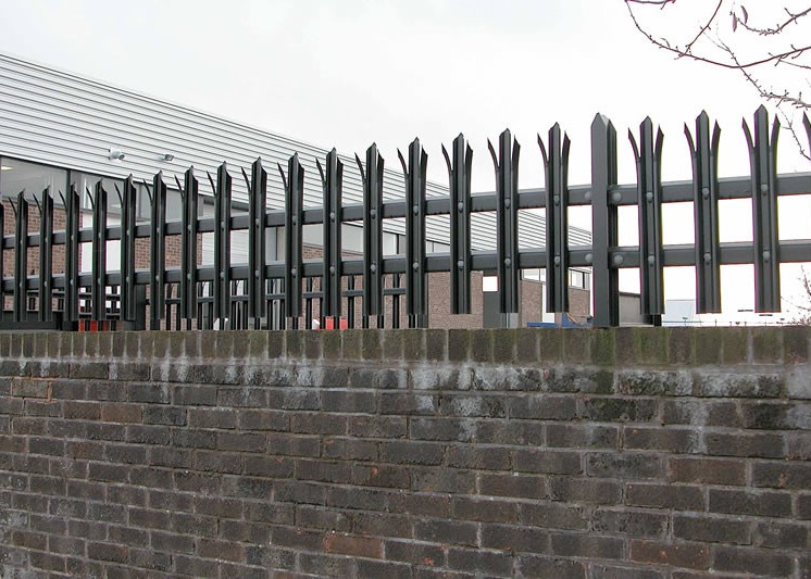 Weatherproof Galvanized 3ft Steel Palisade Fencing For Car Parks