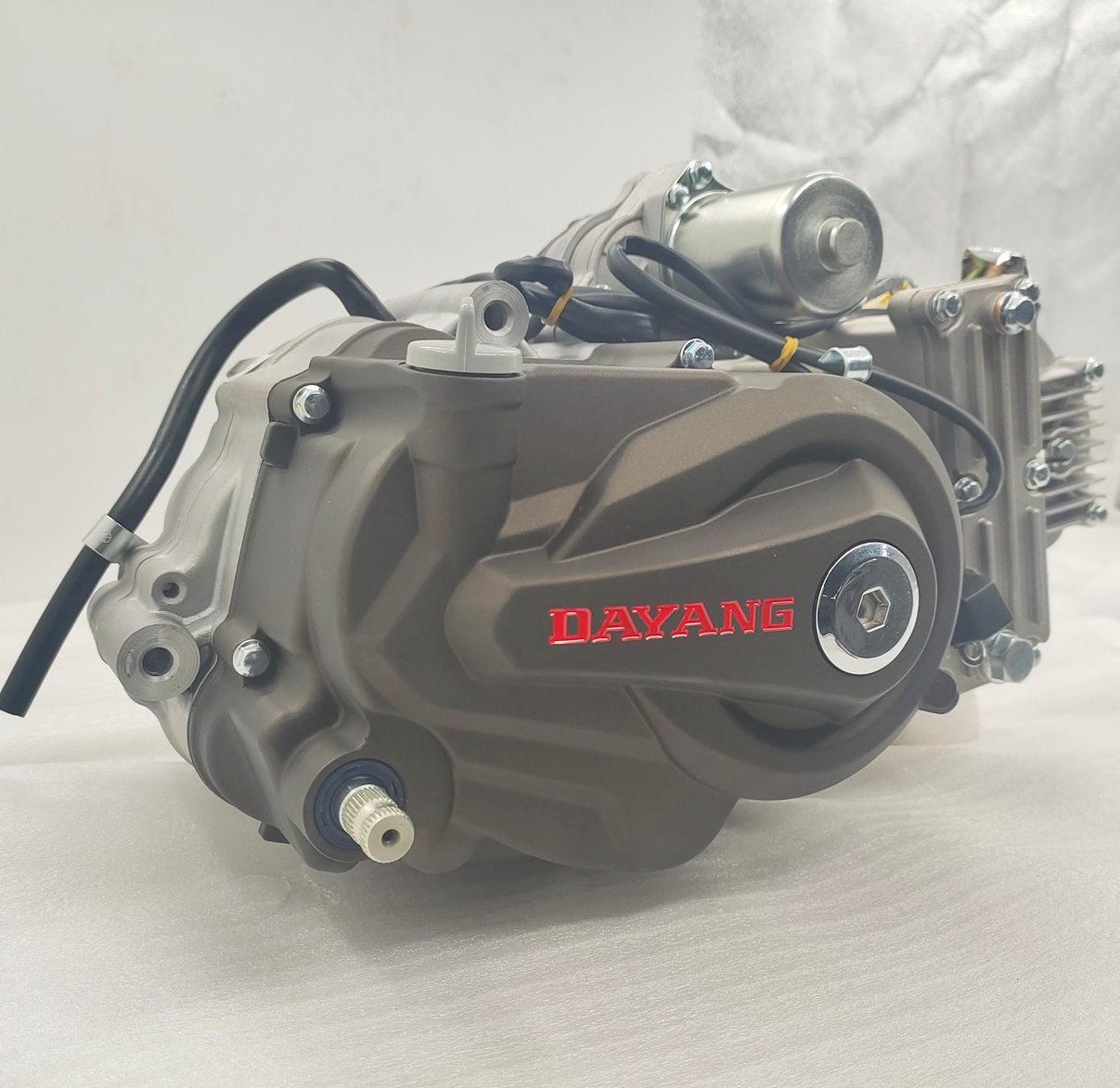 Electric / Kick Start DAYANG 140cc Cool Nature Engine Motorcycle with 4 Stroke Method