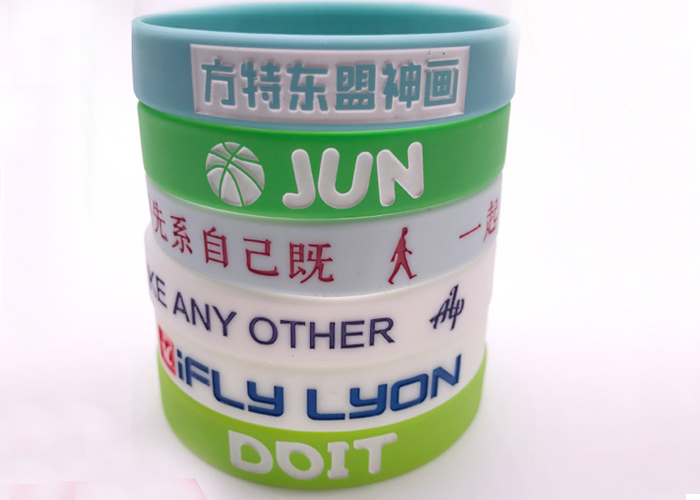 Hand Strap Luminous Silicone bracelet Recessed wrist Rubber strap custom OEM logo words color size wrist