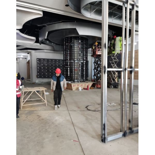 Customized LED Display Giant Outdoor LED Advertising Video Wall Screen
