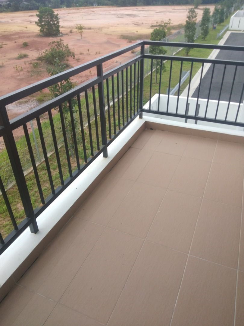 Germany Powder Coated Iron Fence For Outdoor Minimalist Luxurious Style