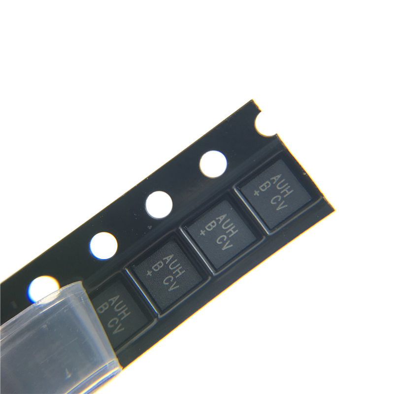 Integrated Circuits Power Management ICs Semiconductors Maxim MAX8815AETB Switchingltage Regulators