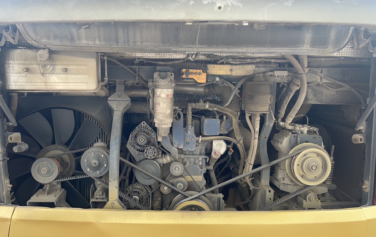 Second Hand 65 Seater City Passenger Bus LHD Used Coach Bus with Rated Torque 270/2200