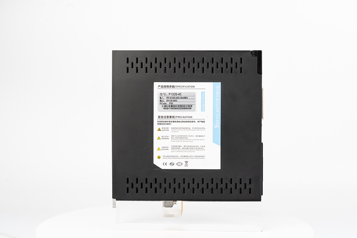Single Phase AC 380V Servo Motor Drive 1500RPM 11KW Mini Black With Encoder