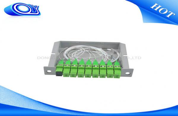 Quality Compact Design 1 * 8 Optical PLC Splitter Low Insertion Loss For Communication for sale