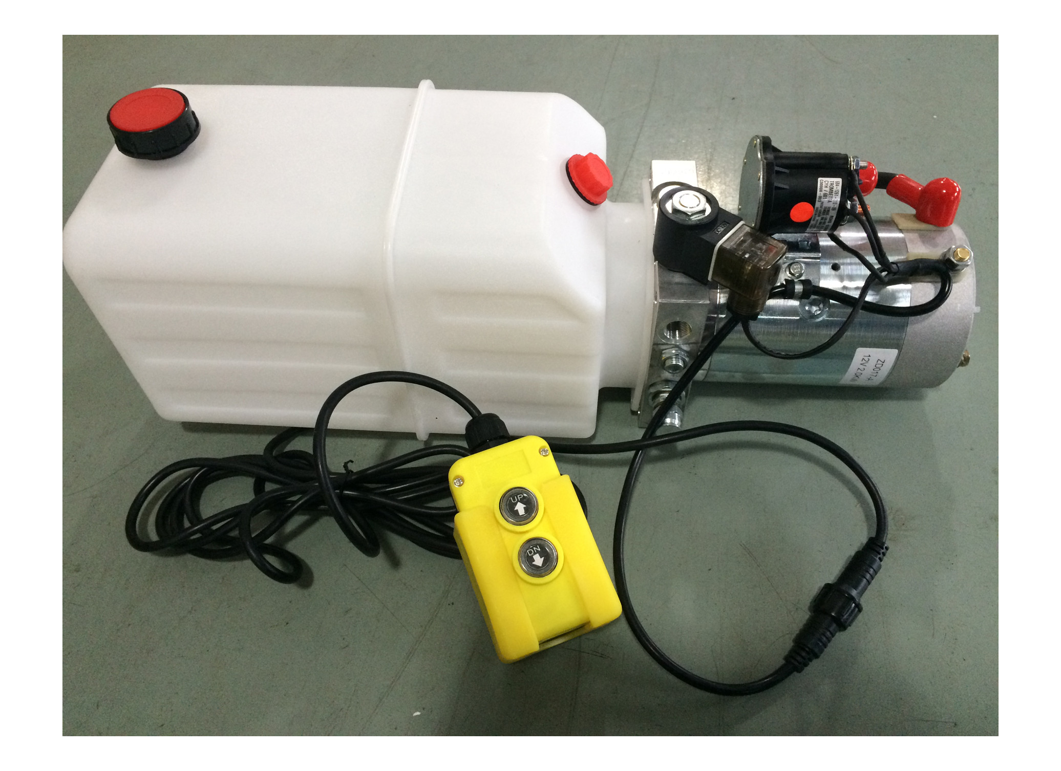 Dump Trailer Hydraulic Power Pack Plastic or Steel Tank , DC 12V 2000W