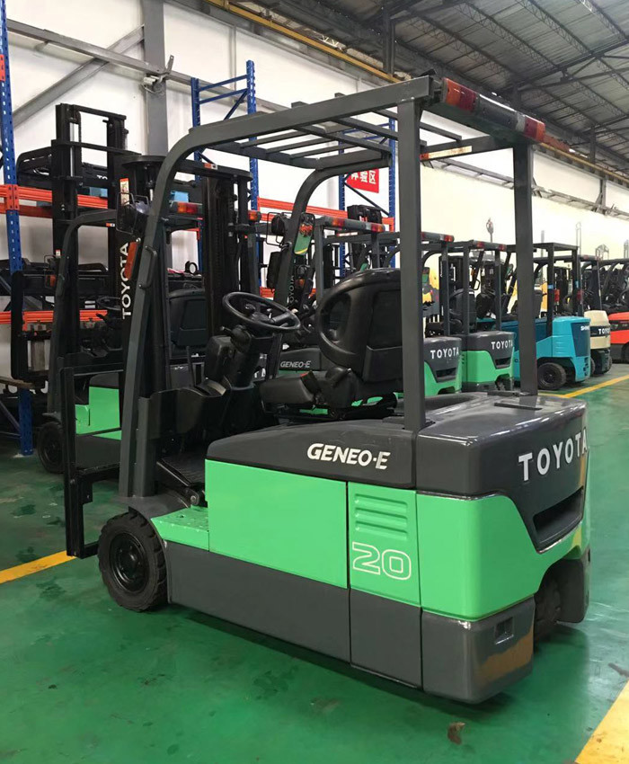 2t High Level Warehouse Forklift Trucks Used Condition For Narrow Aisle