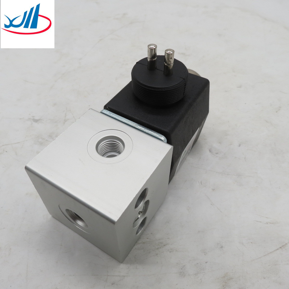 Wg9719710003 3 Way Solenoid Valve For Sinotruk Howo Truck Brake Parking Valve Part