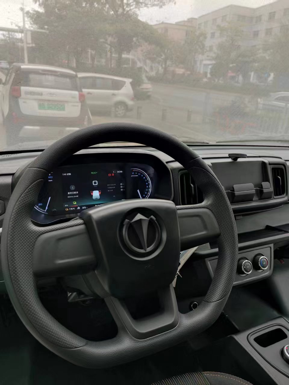 Feidi U6 Electric Mini Vans LED Lighting Leather White Lexus Lx570 Automatic Hybrid Car 7 Seats Manual Cars Left