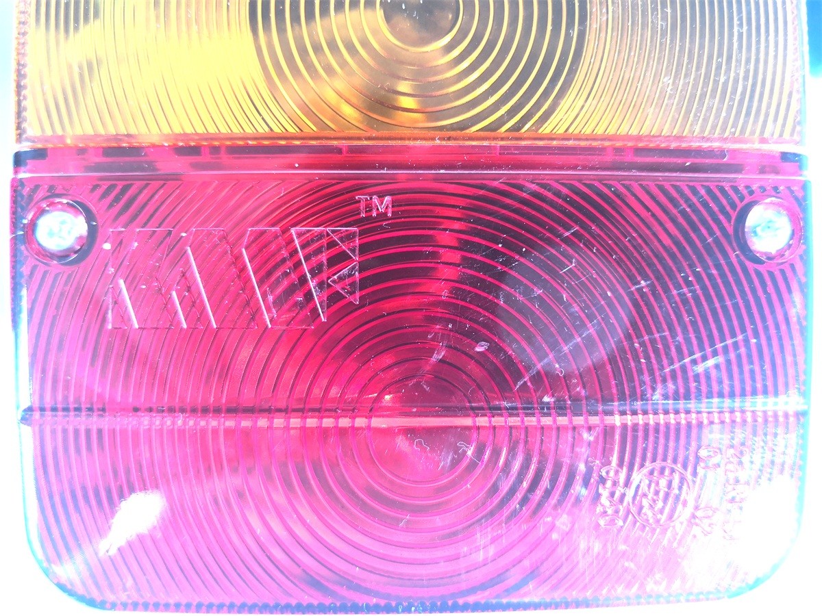 Red Yellow Trailer Marker Lamps Stud Mount With Reflector And Magnet
