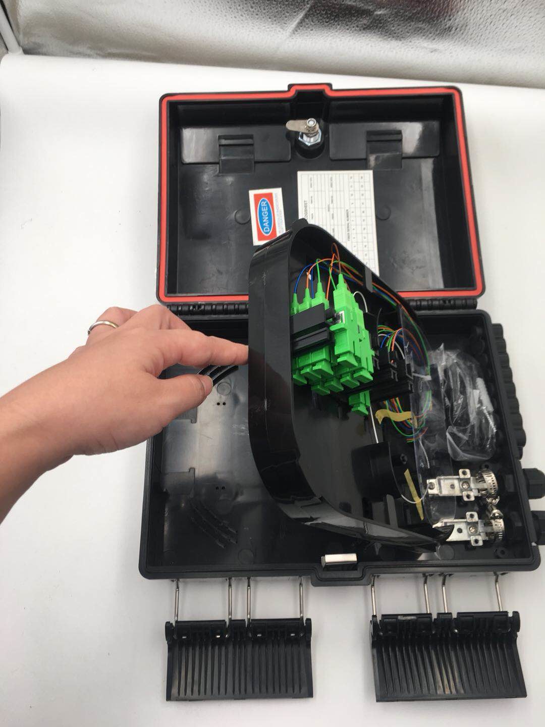 HDX-09B 16 Core Fiber Optic Termination Box 2X16 Core FTTX Fiber Optic Box Splitter Box