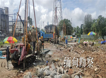 200 Meter Core Drill Equipment For Engineering And Geological Exploration Project